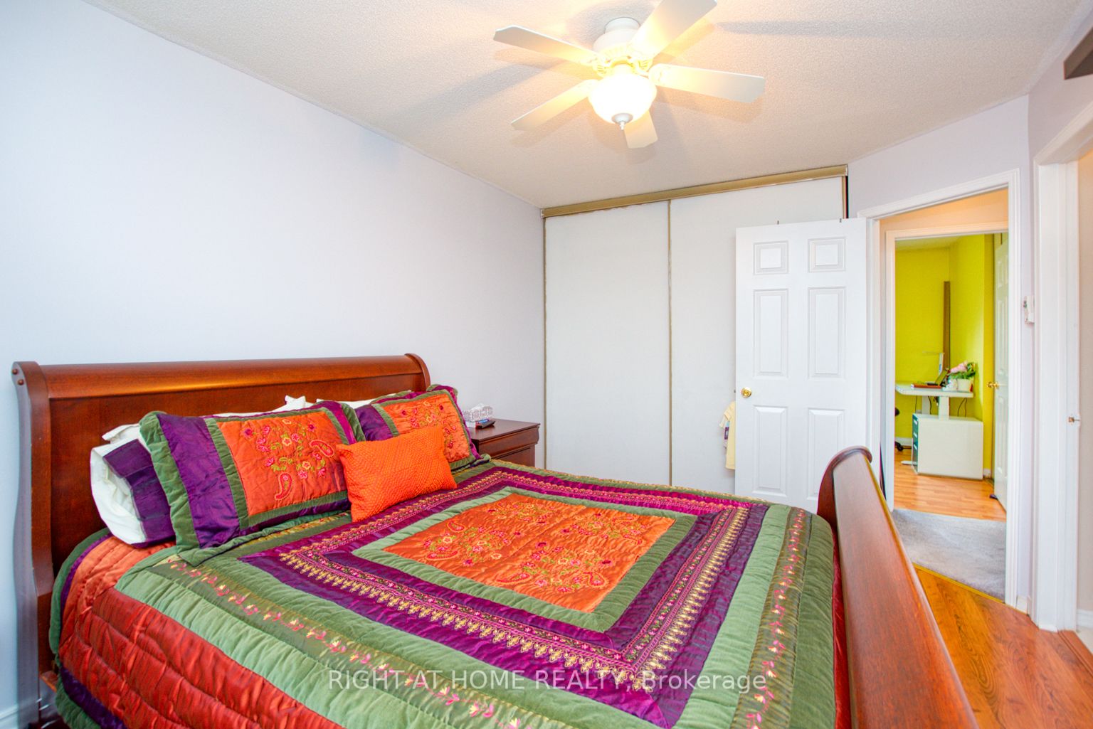 82 Wright Cres