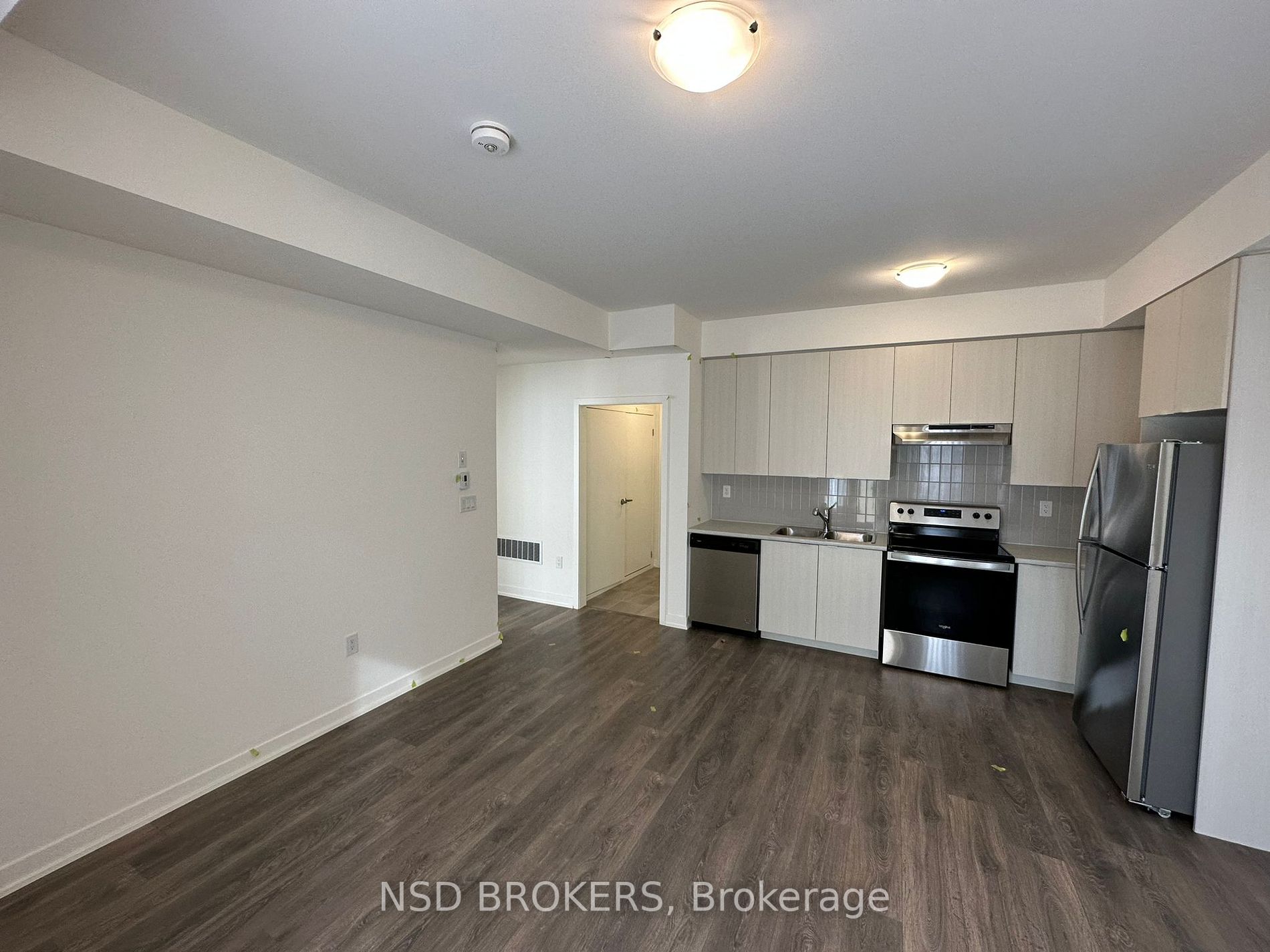 1525 Kingston Rd, #605