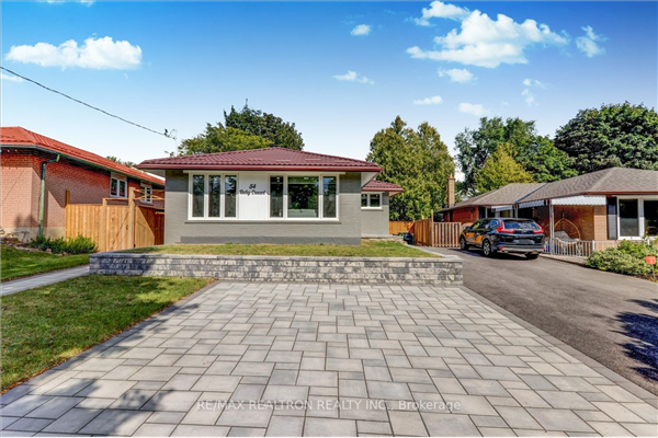 54 Bailey Cres, Toronto