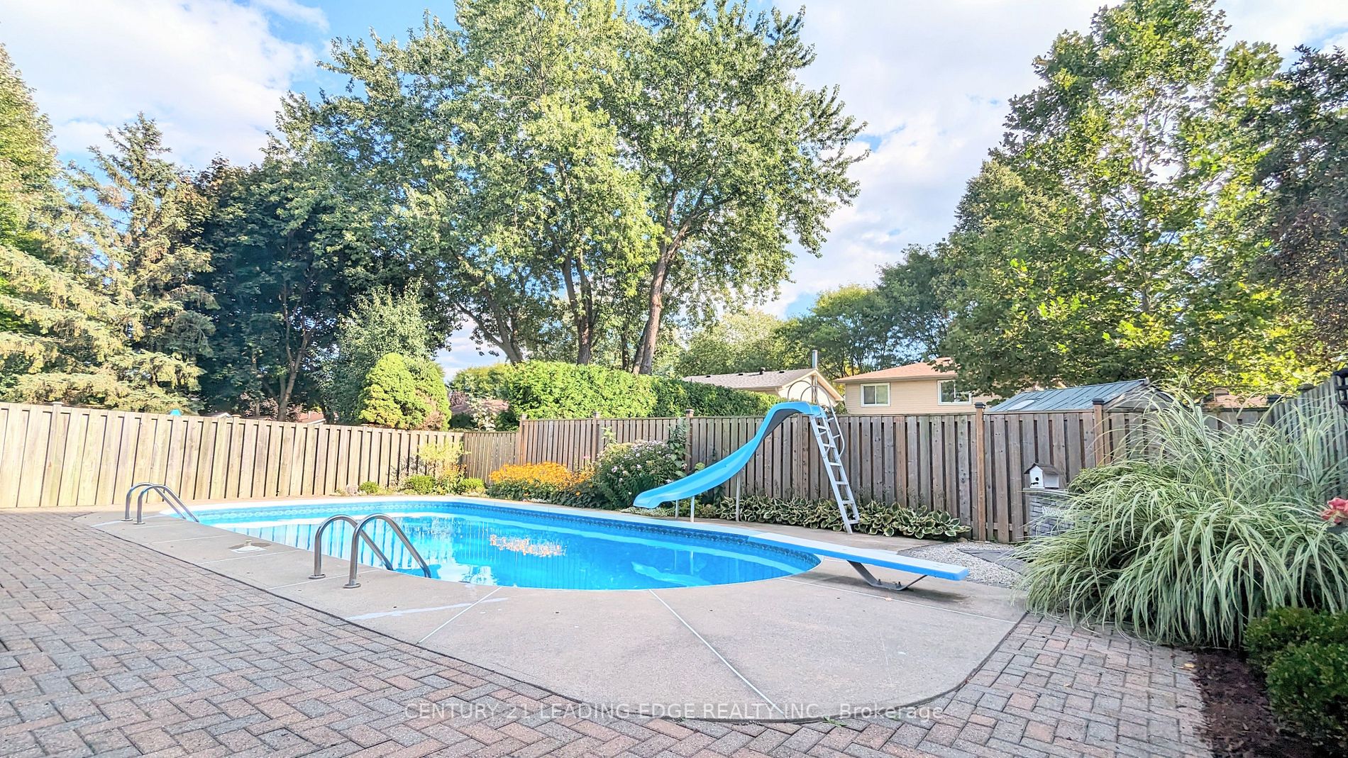 31 Guthrie Crescent