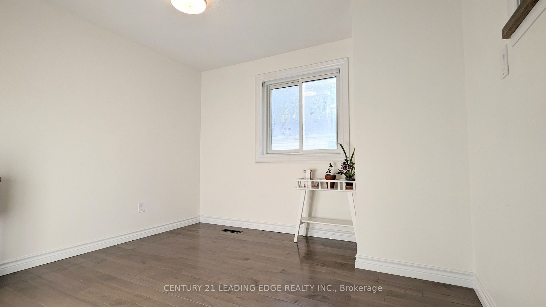 31 Guthrie Crescent