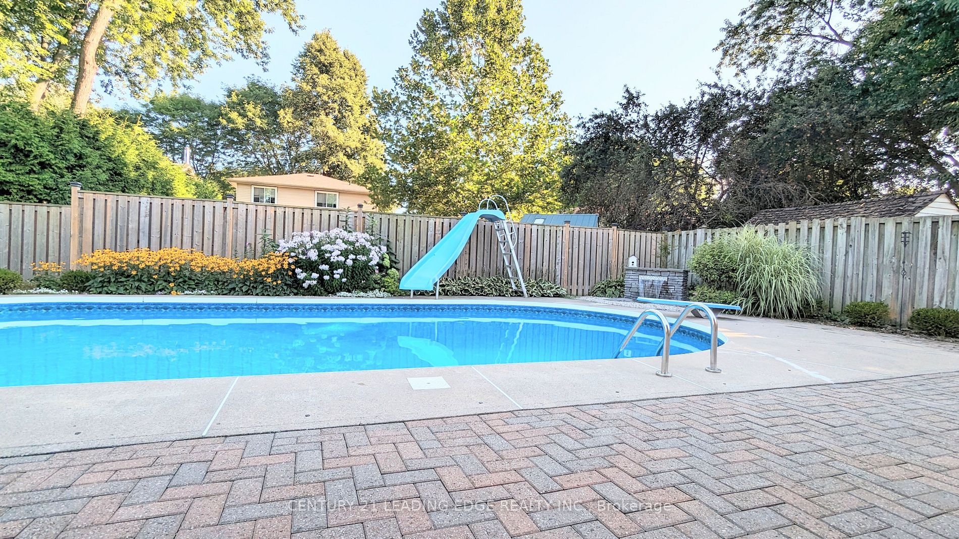 31 Guthrie Crescent