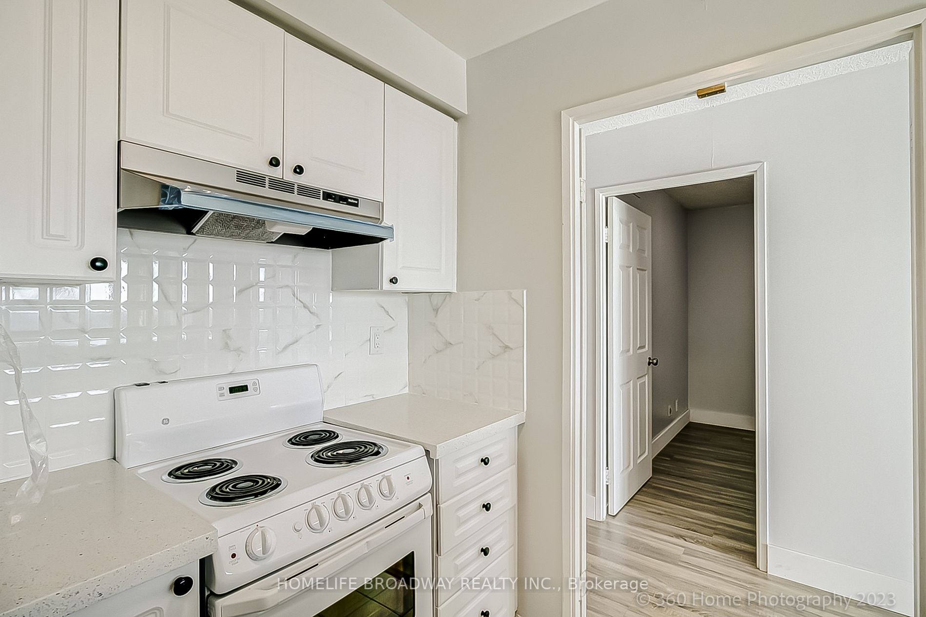 18 Lee Centre Drive, #1807