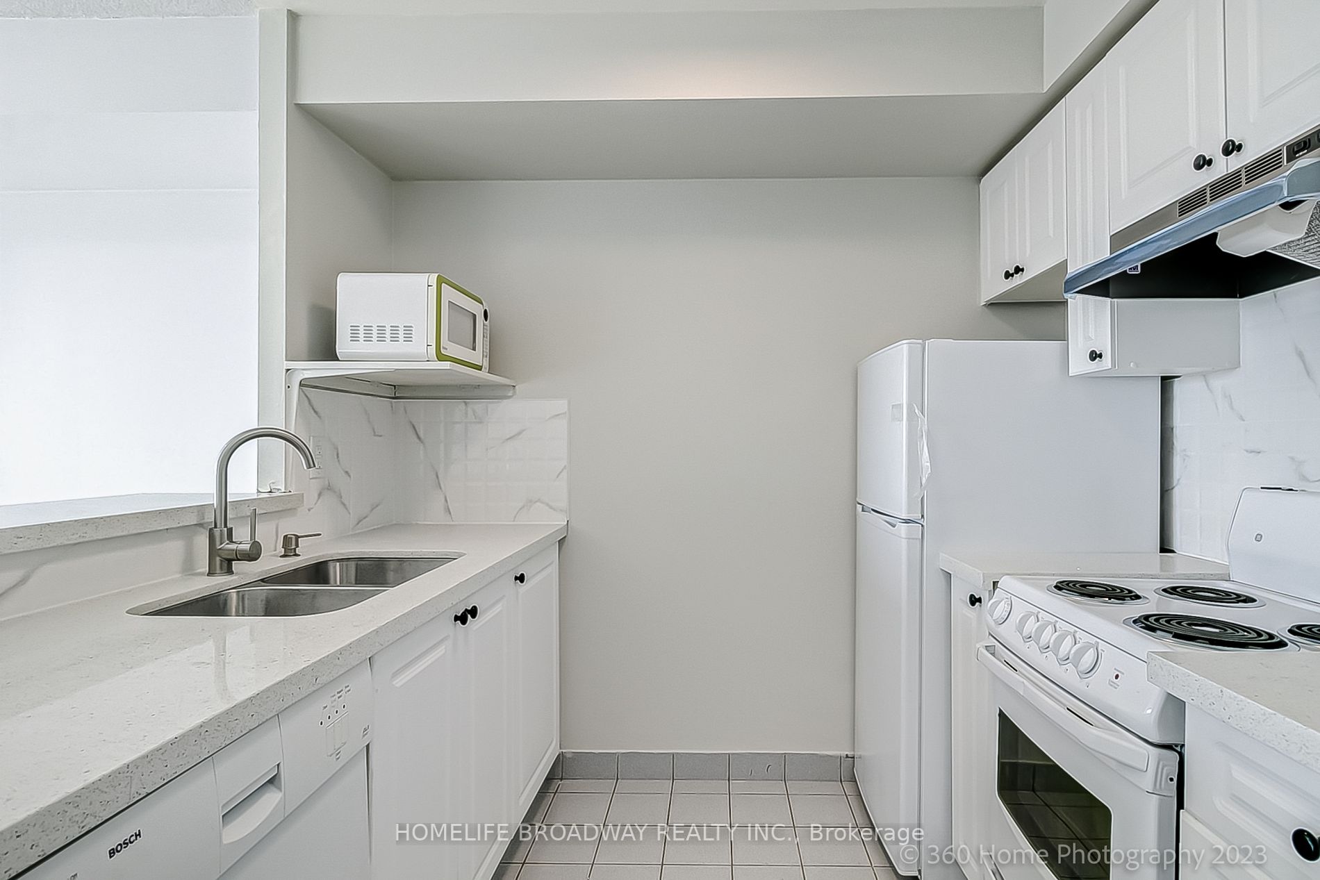 18 Lee Centre Drive, #1807