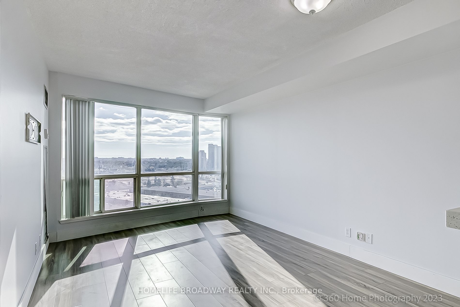 18 Lee Centre Drive, #1807