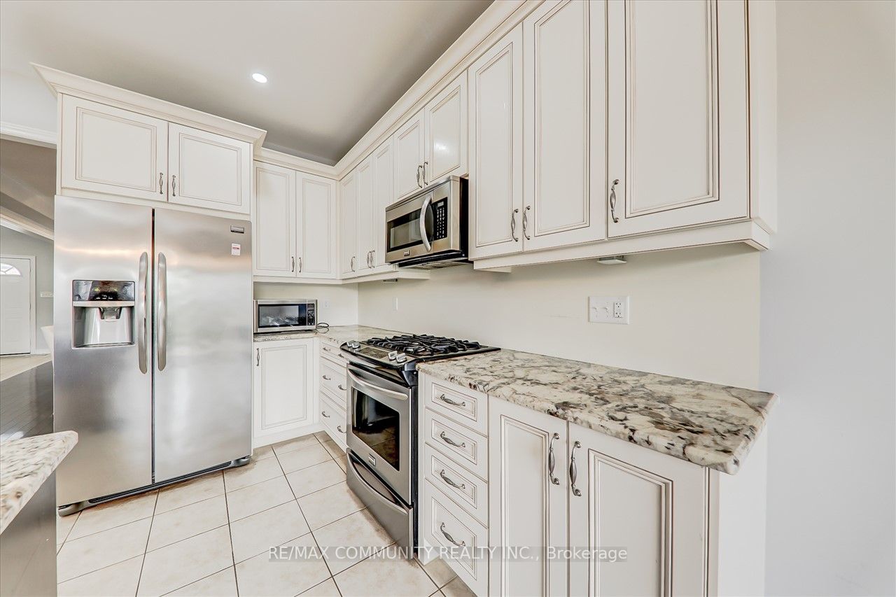 871 Black Cherry Drive