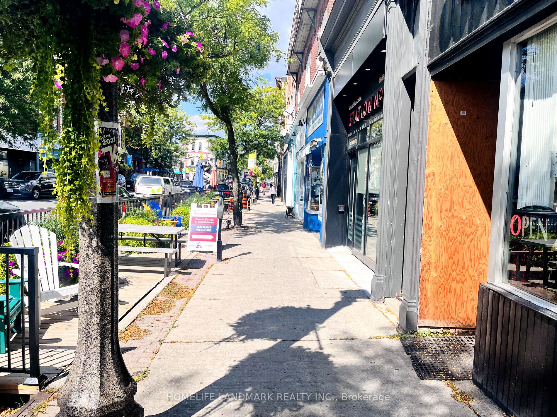129 Brock St S, #6