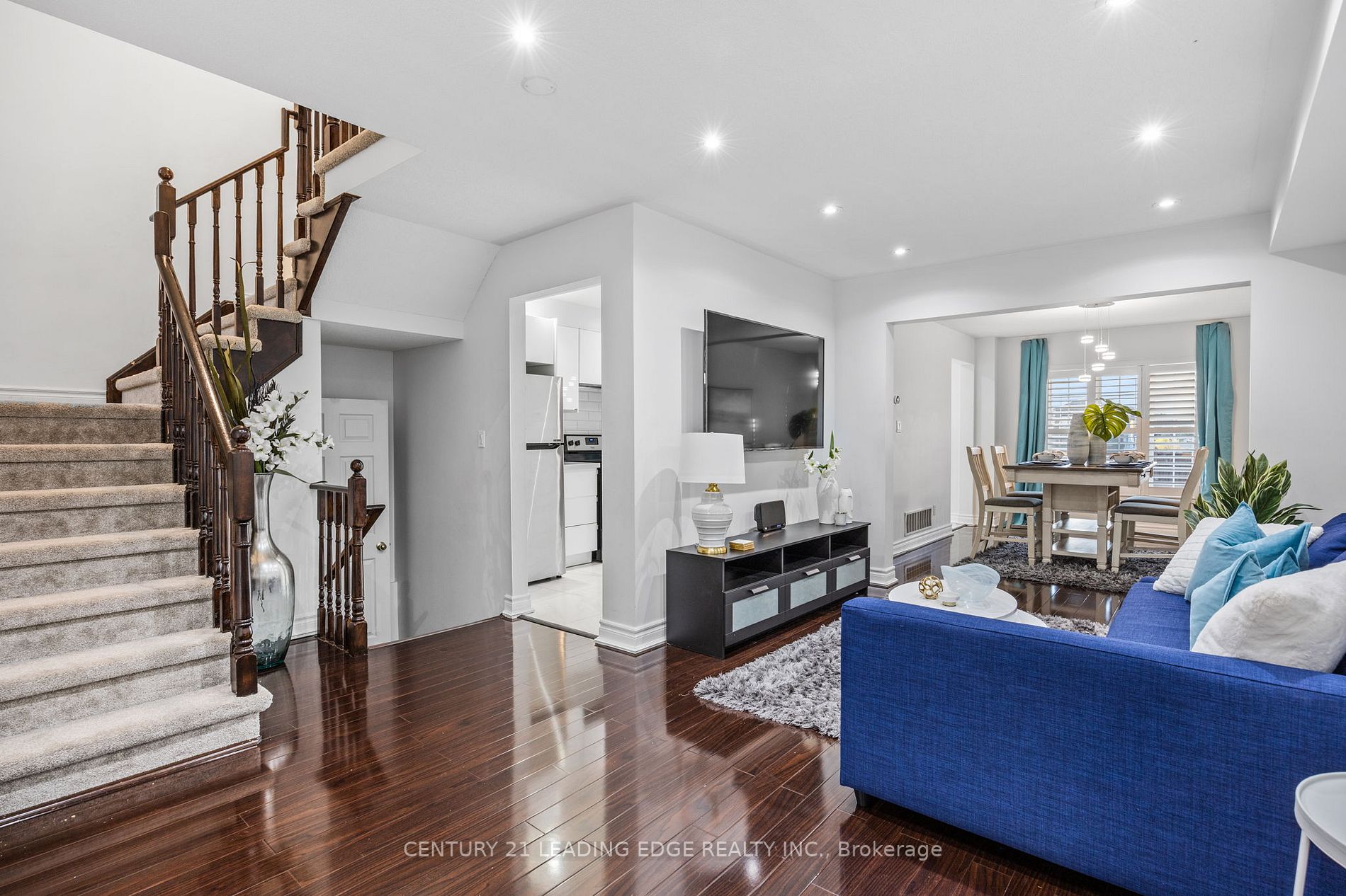 109 Angier Cres