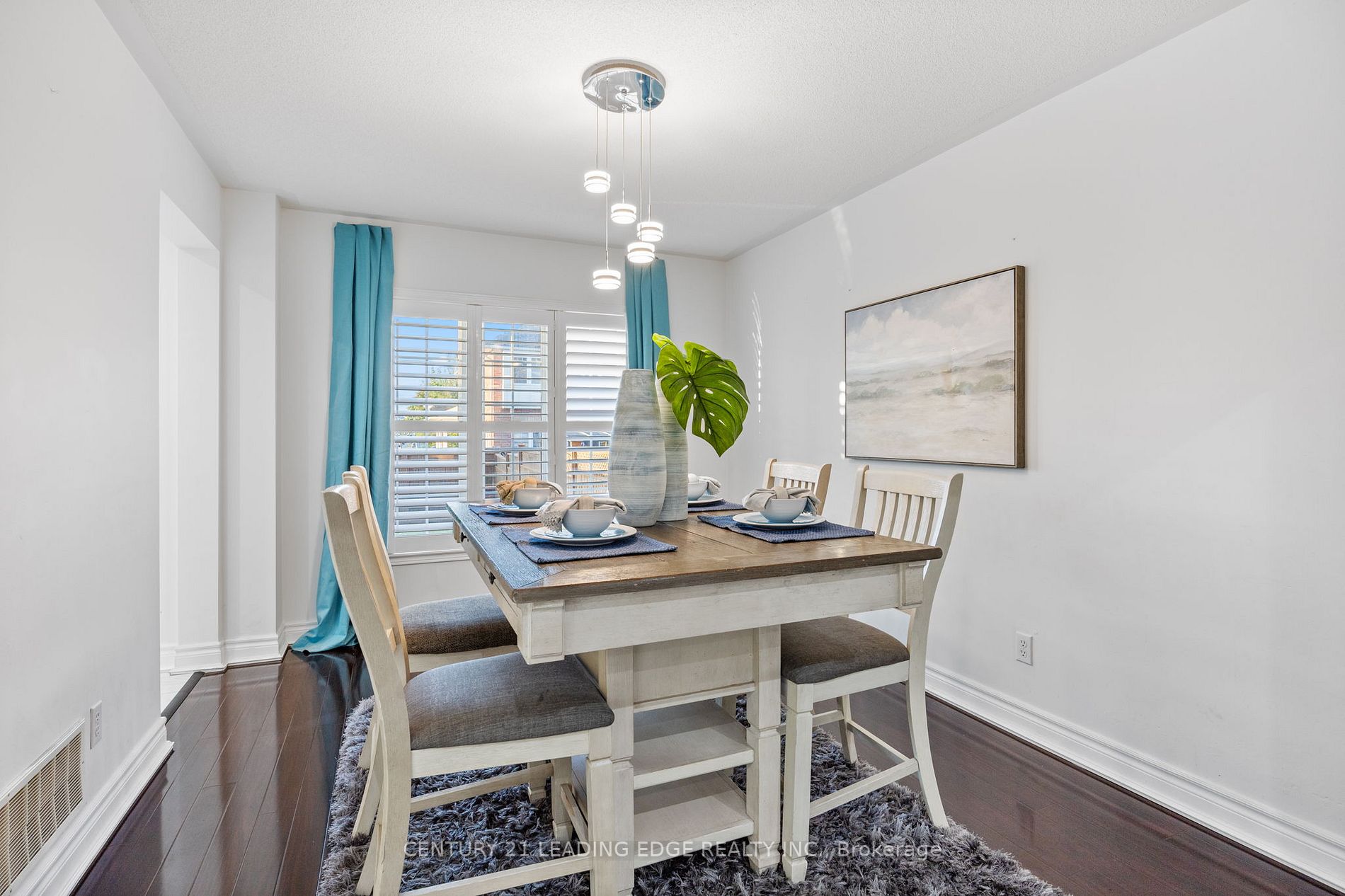 109 Angier Cres