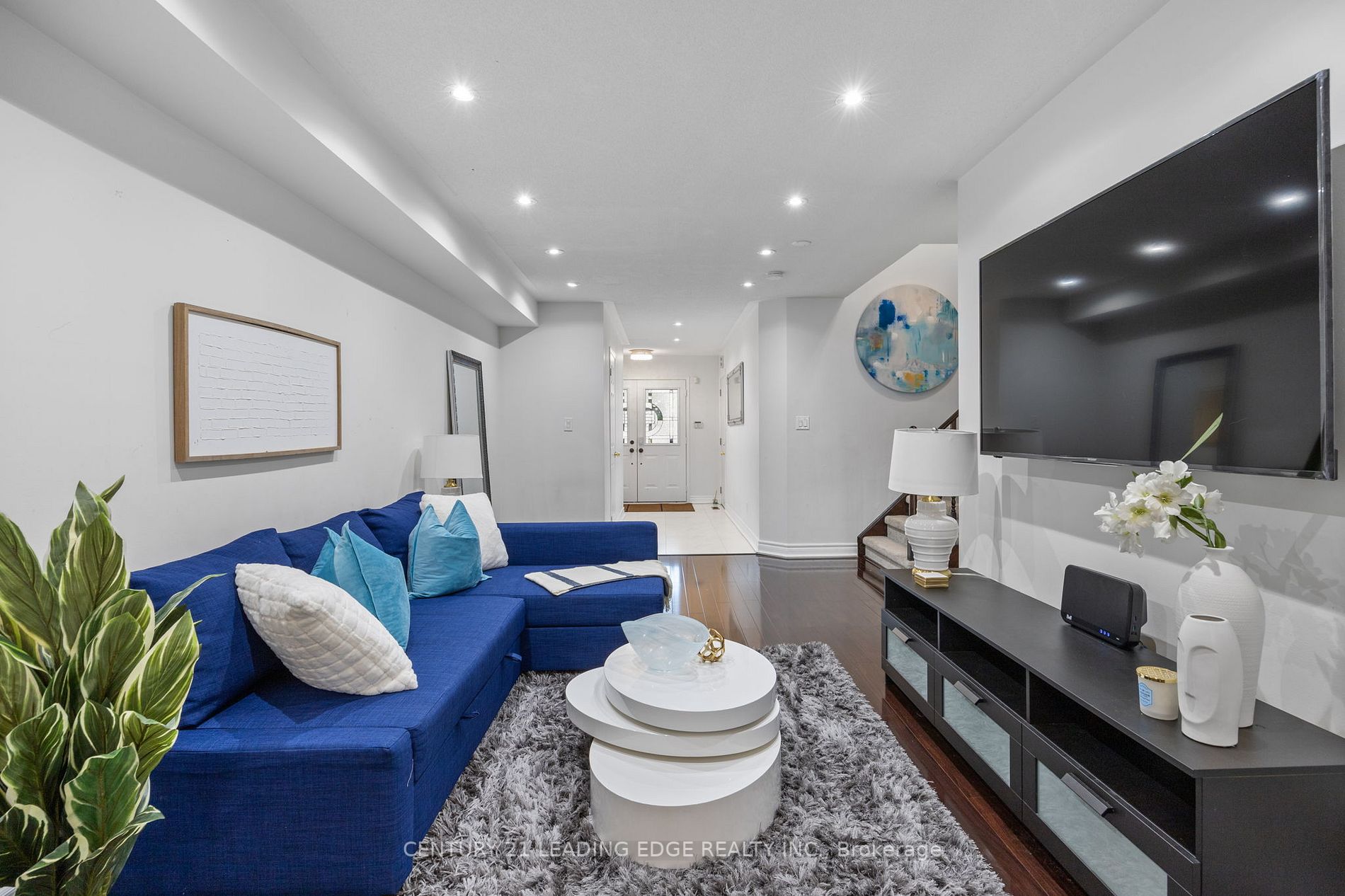 109 Angier Cres