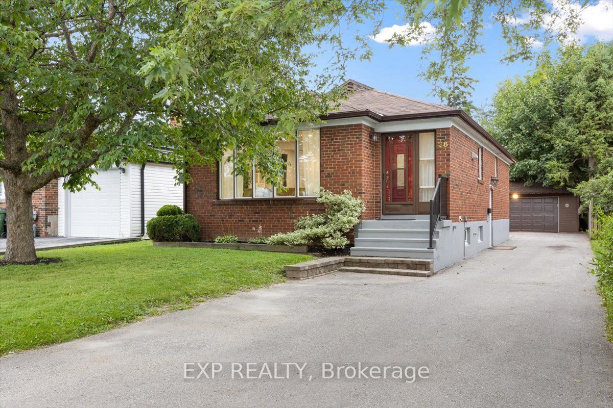 38 Wayne Ave