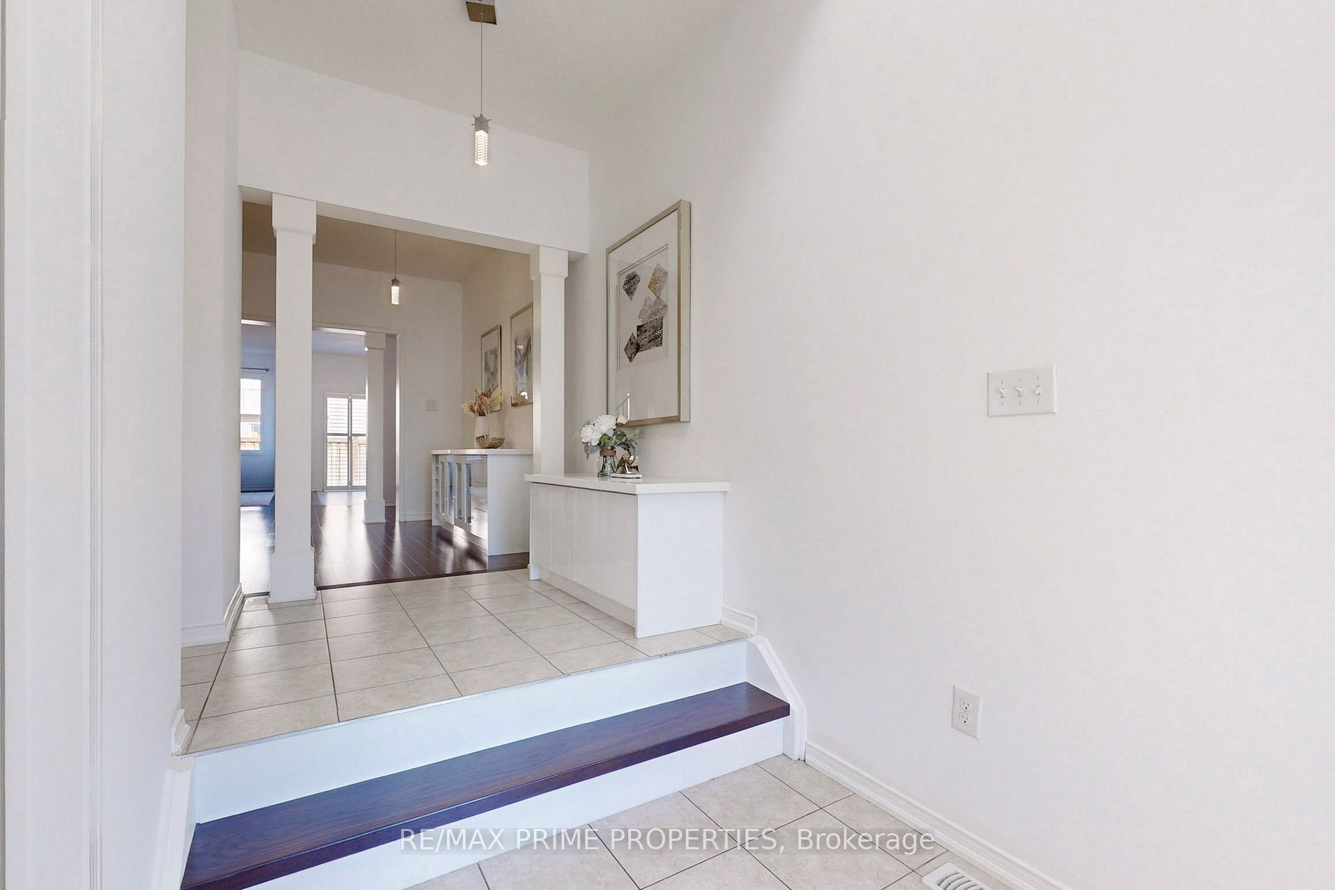12 Raithby Crescent