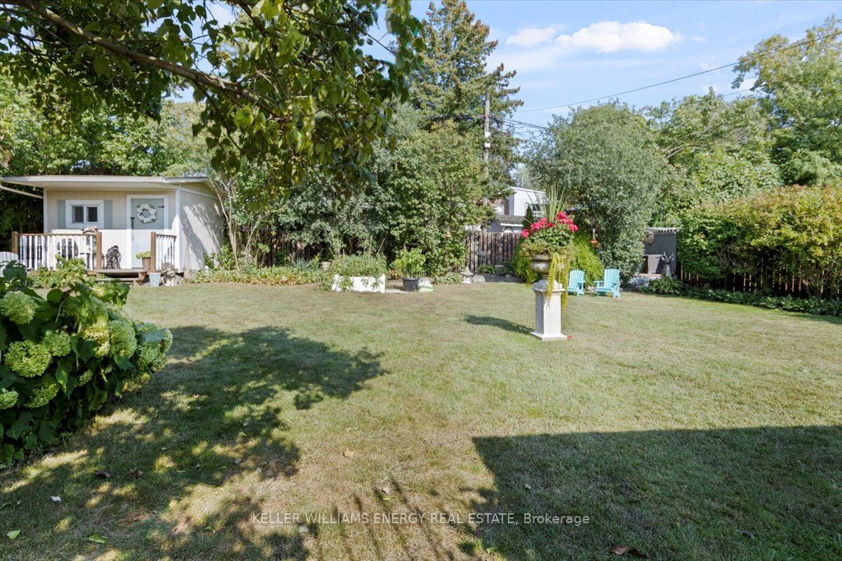 83 Harris Avenue