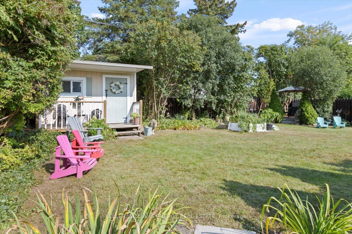 83 Harris Avenue