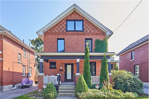 131 Brock St E, Oshawa