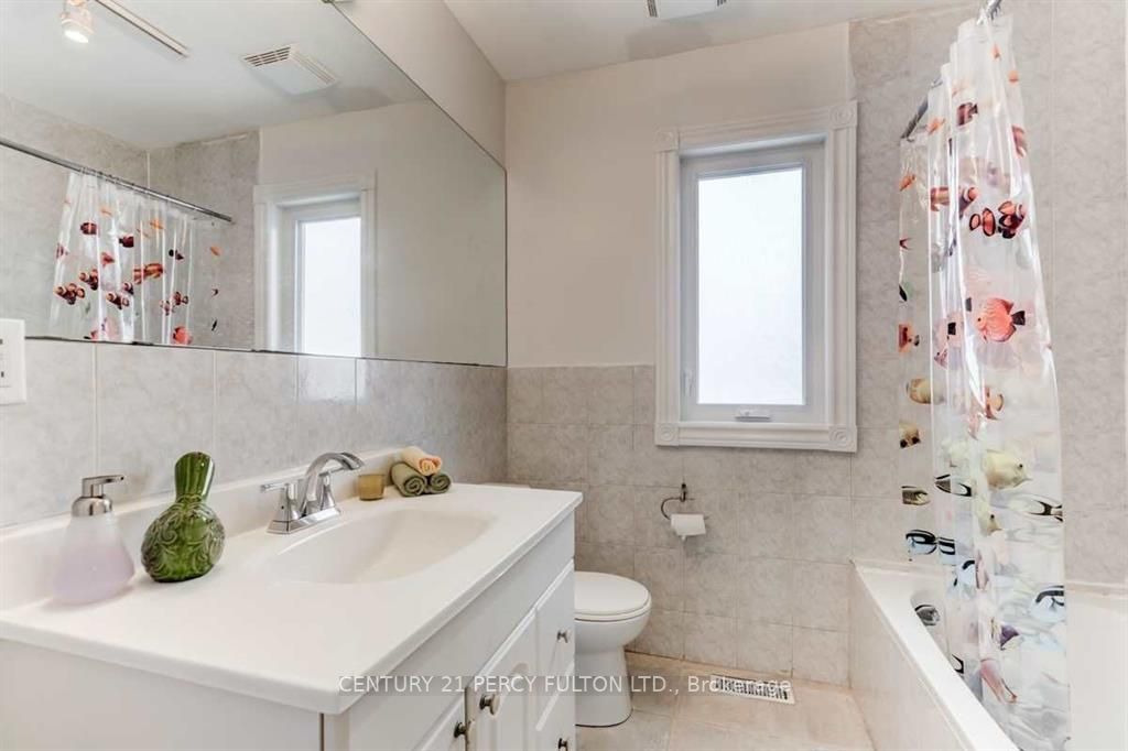 15 Holswade Road, #Upper