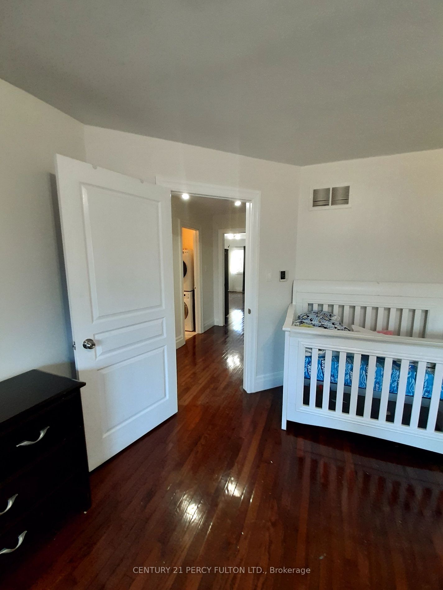 15 Holswade Road, #Upper