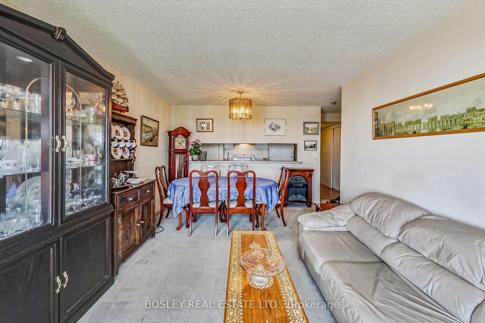 90 Dale Ave, #1003