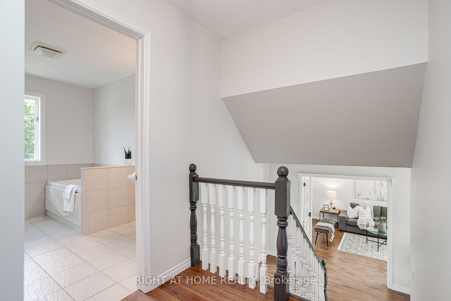 16707 Old Simcoe Rd