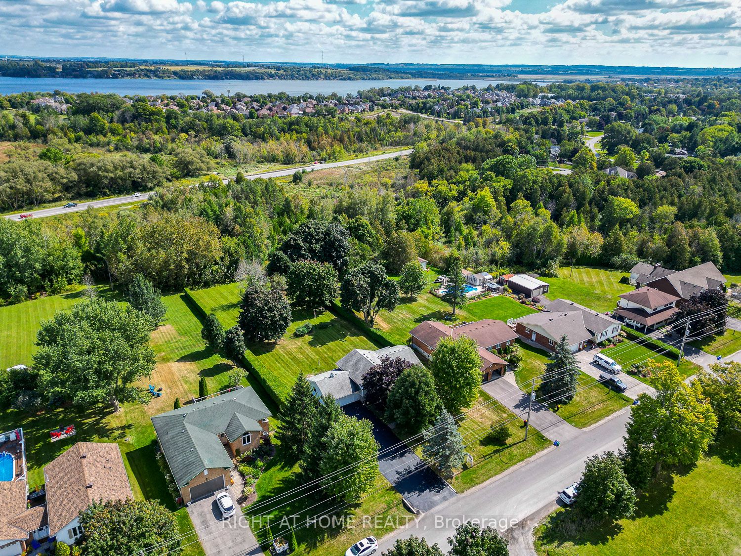 16707 Old Simcoe Rd