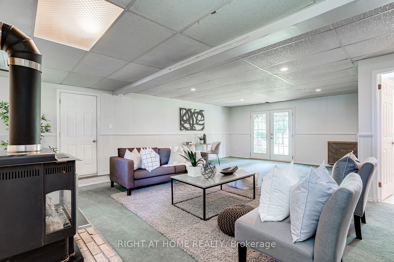 16707 Old Simcoe Rd