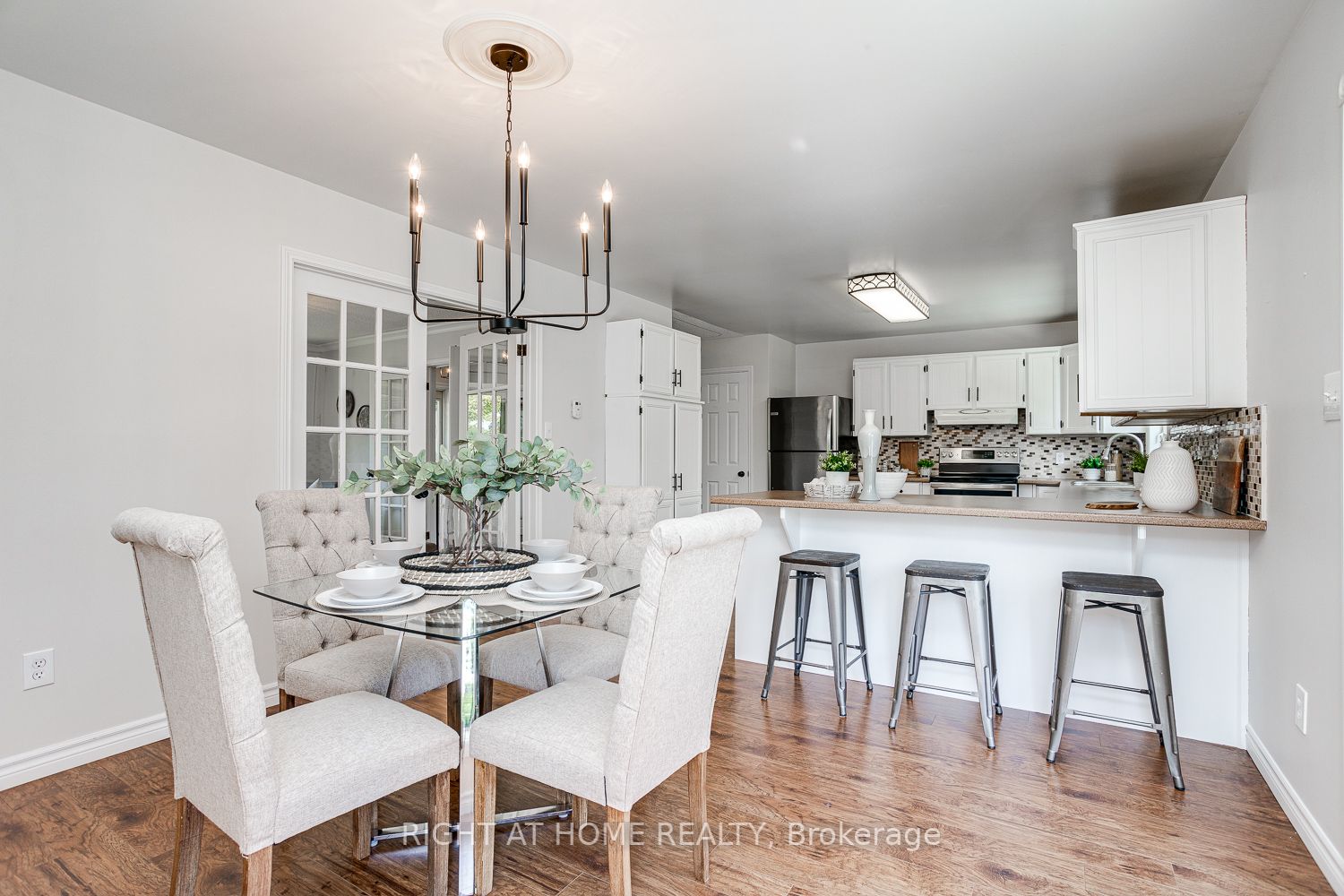 16707 Old Simcoe Rd