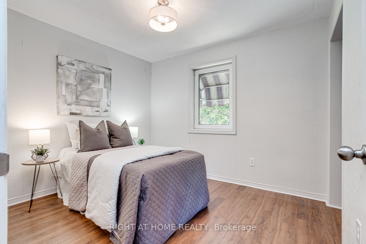 16707 Old Simcoe Rd