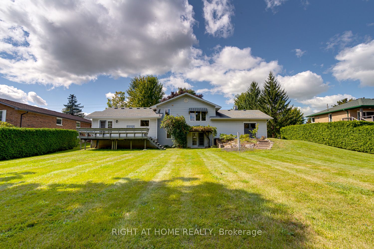 16707 Old Simcoe Rd