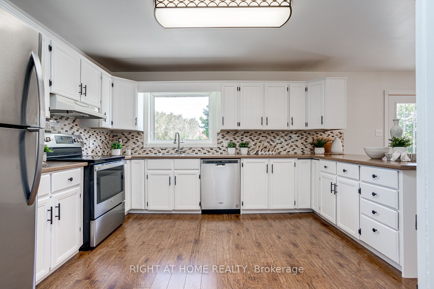 16707 Old Simcoe Rd