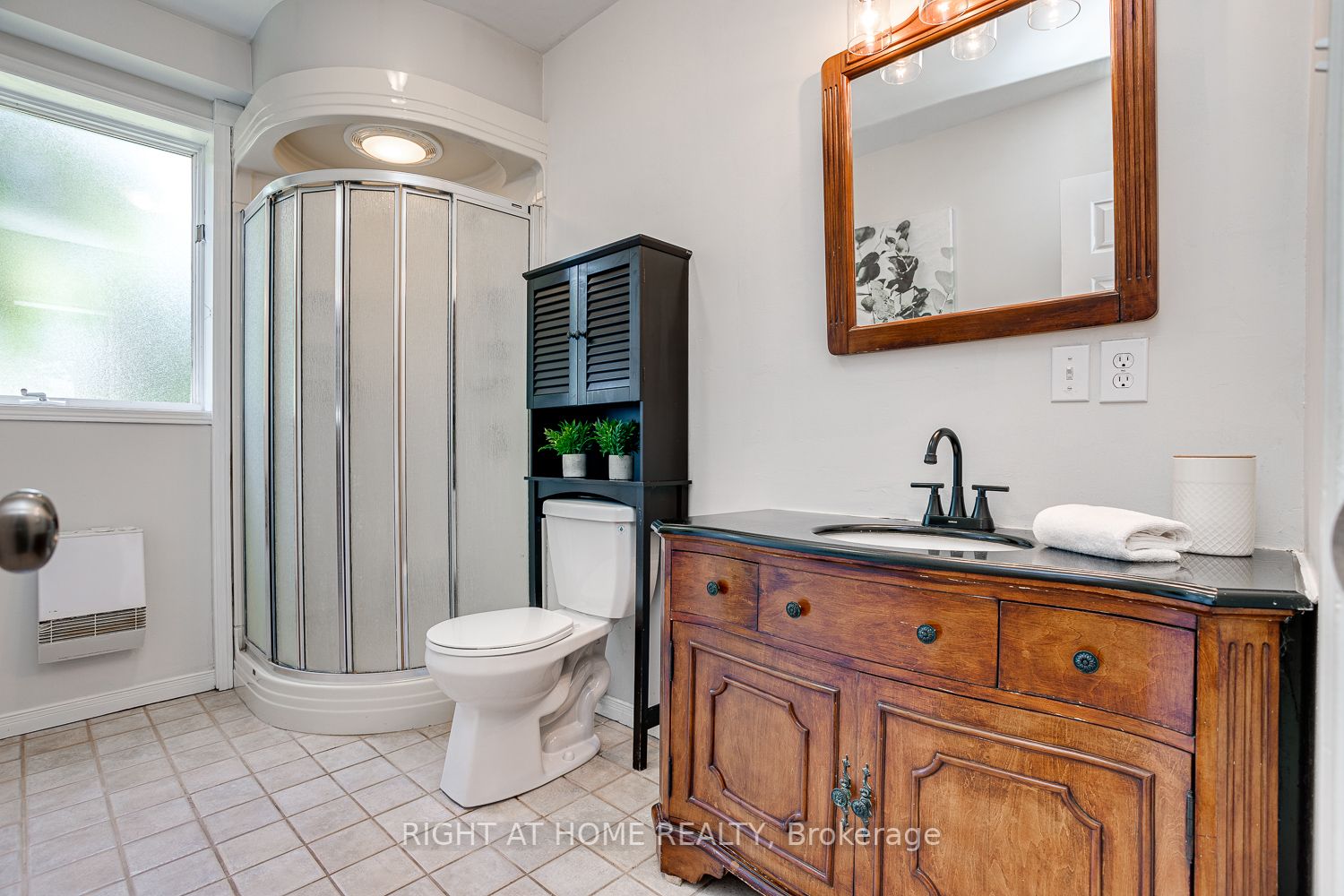 16707 Old Simcoe Rd