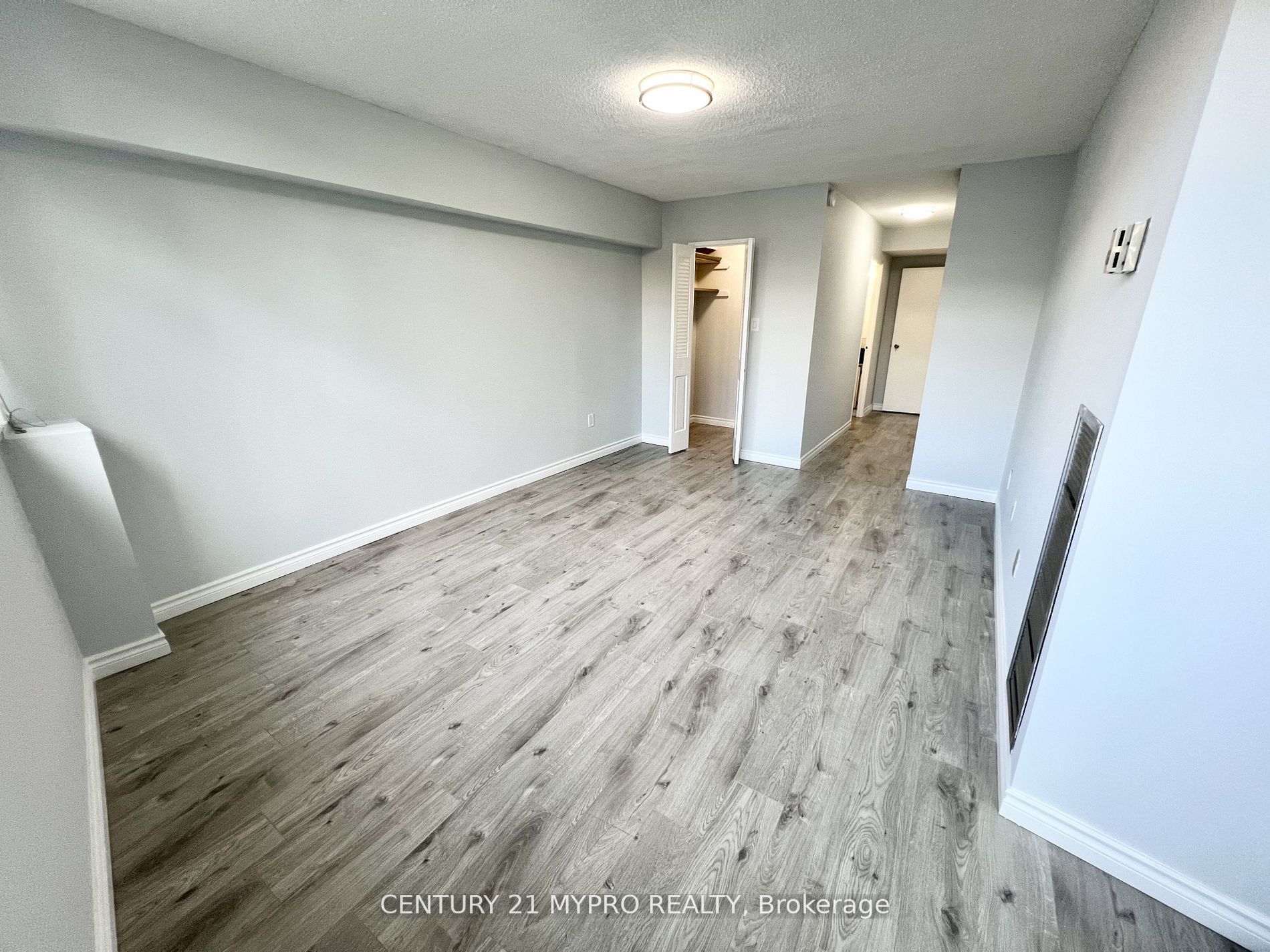 3131 Bridletowne Circ, #103