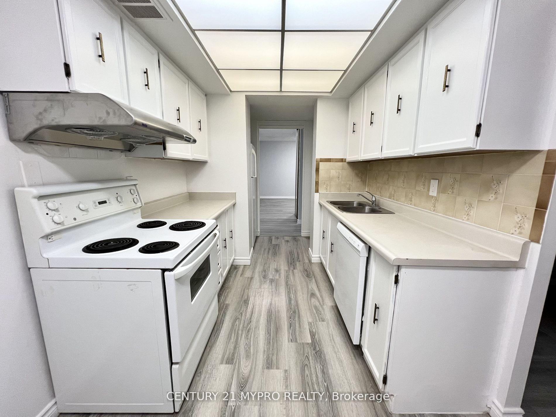 3131 Bridletowne Circ, #103