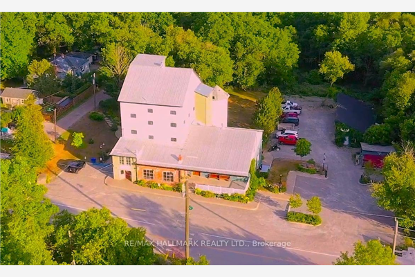 425 Whitevale Rd, Pickering
