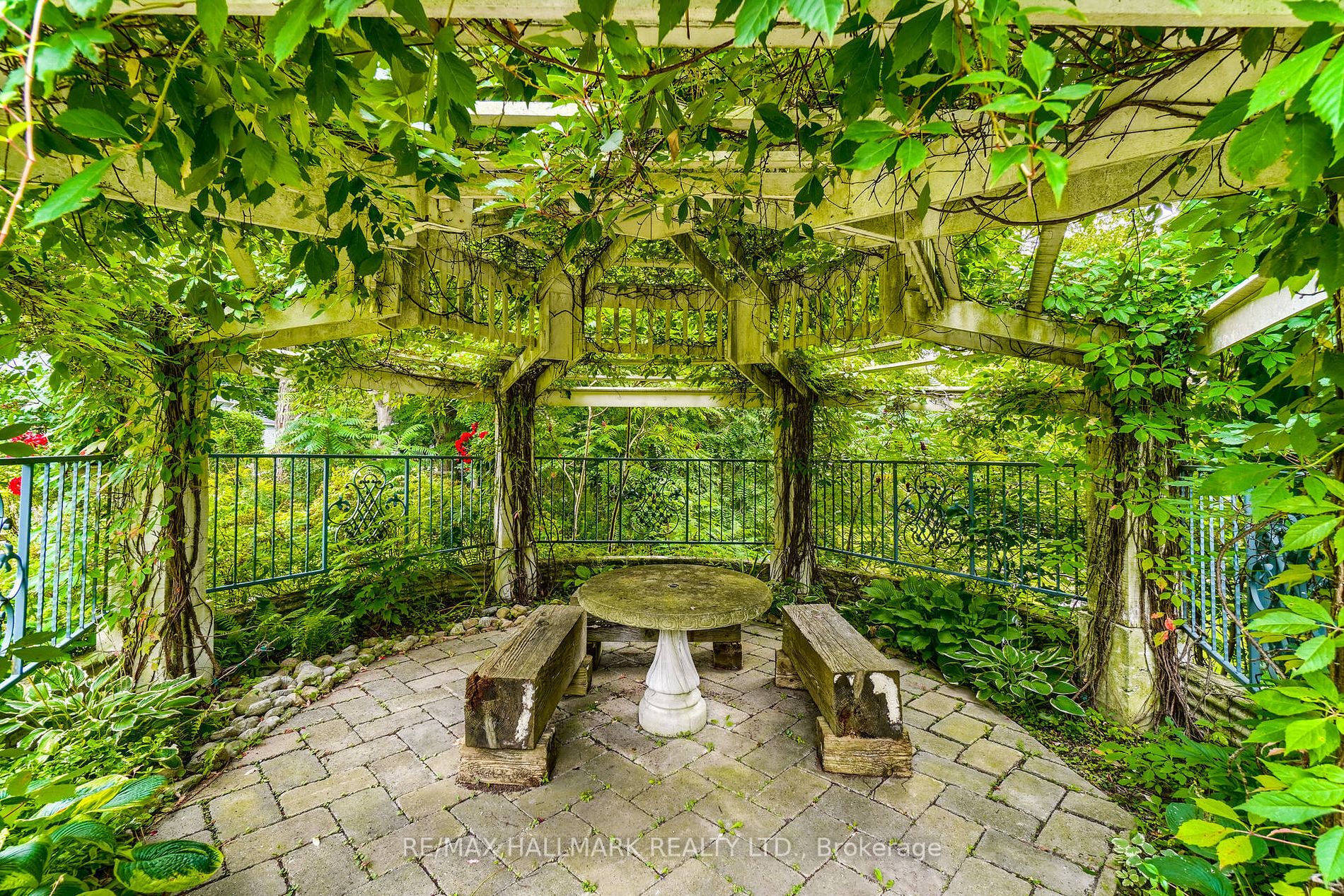 425 Whitevale Road