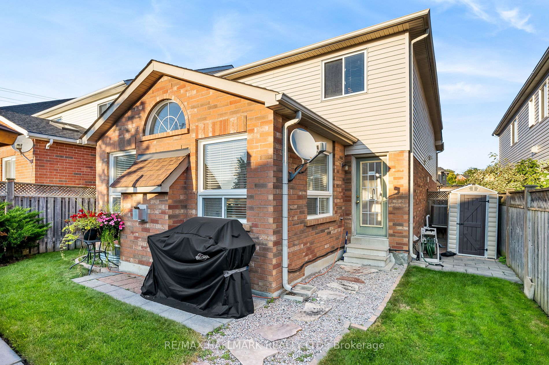 37 Tweedie Cres