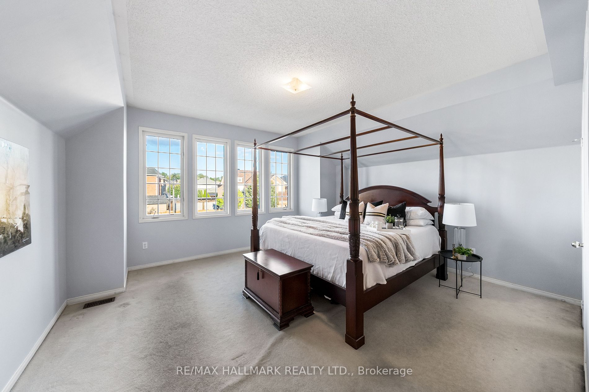 37 Tweedie Cres