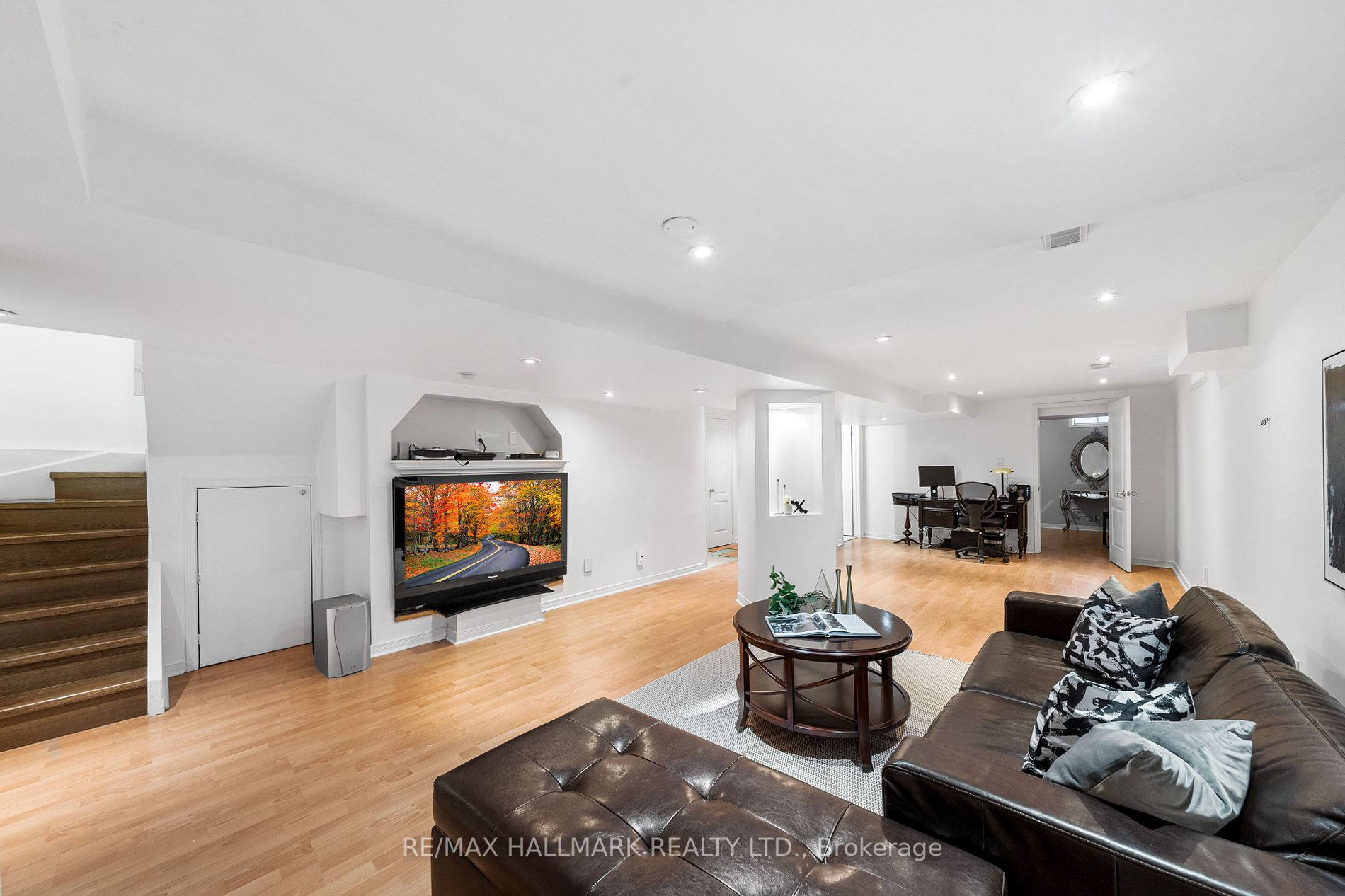 37 Tweedie Cres
