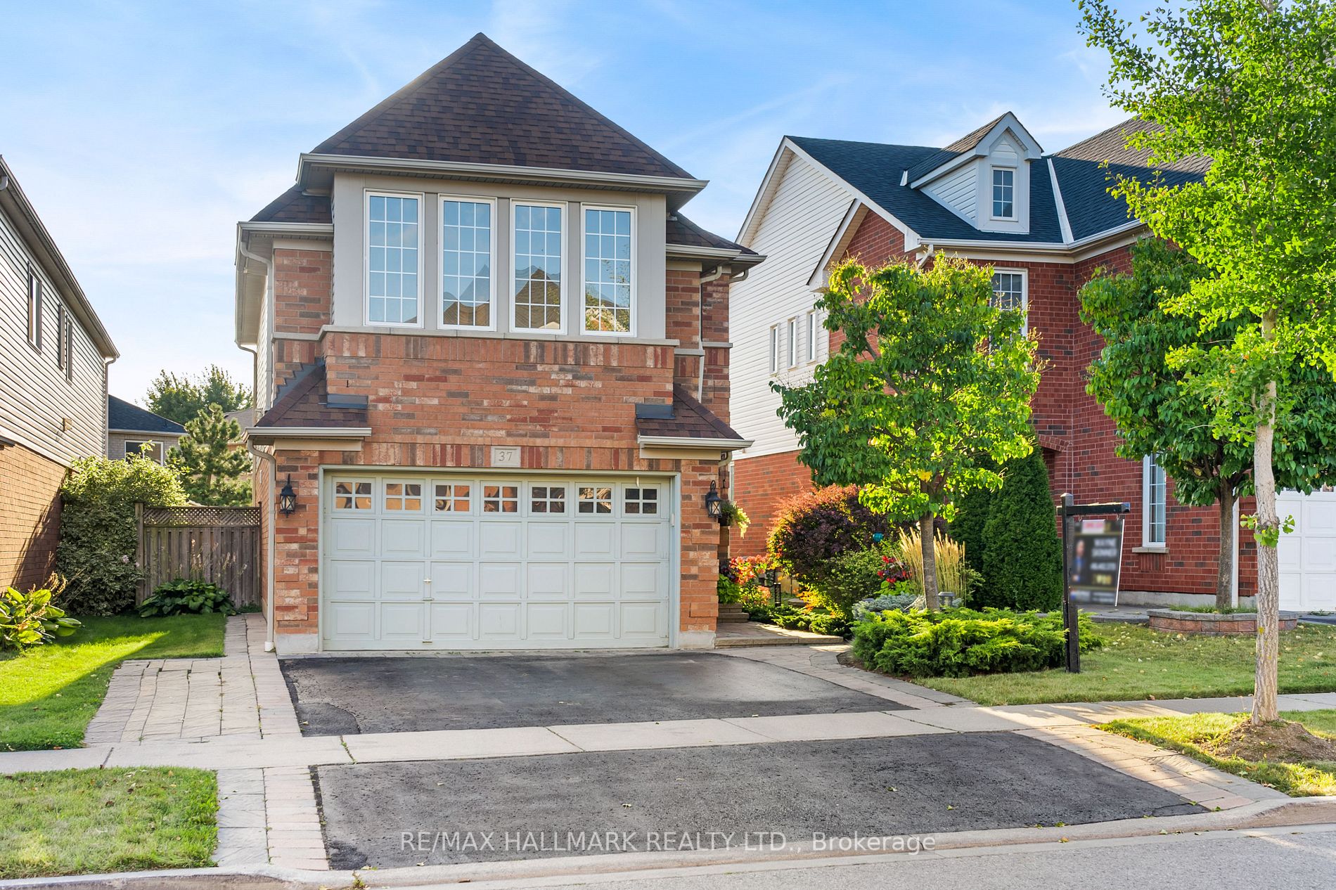 37 Tweedie Cres