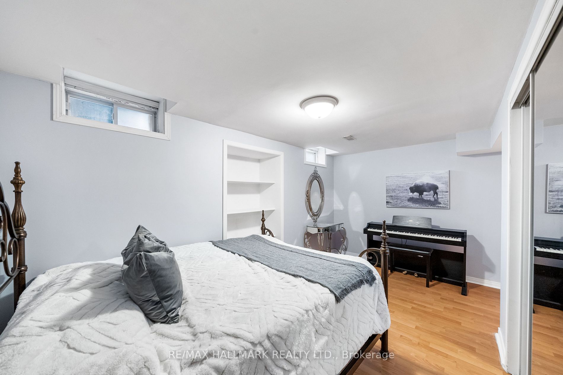 37 Tweedie Cres