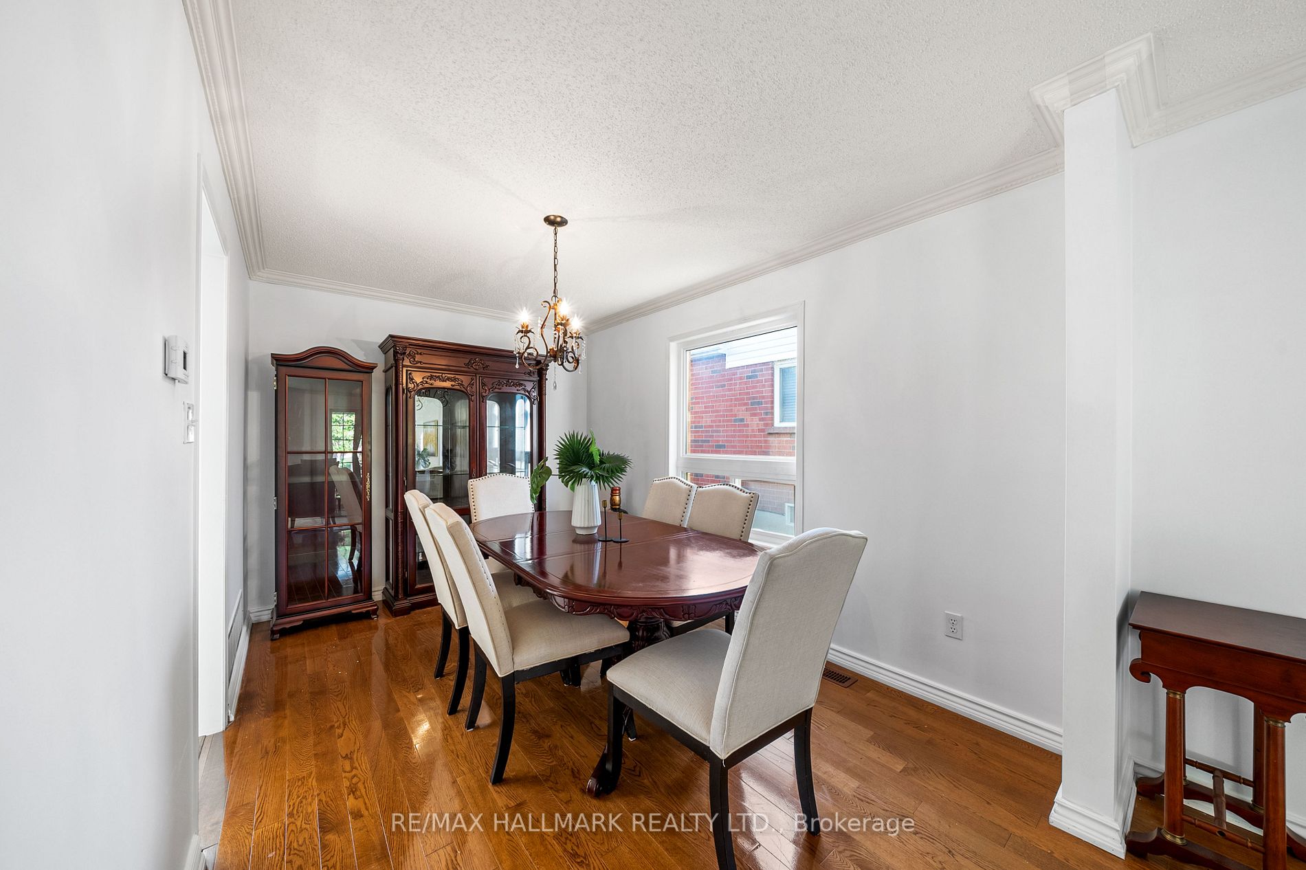 37 Tweedie Cres