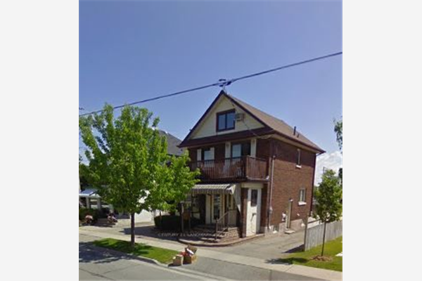 25 Warren Ave, Oshawa