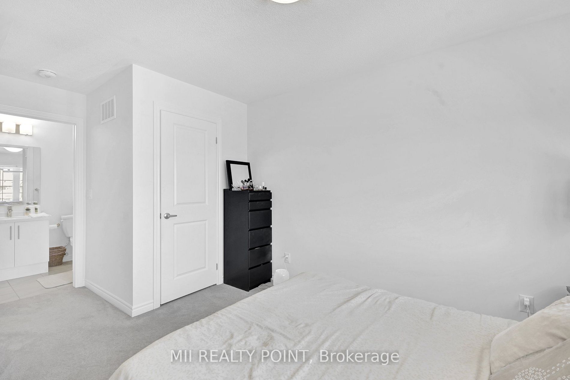24 Mappin Way