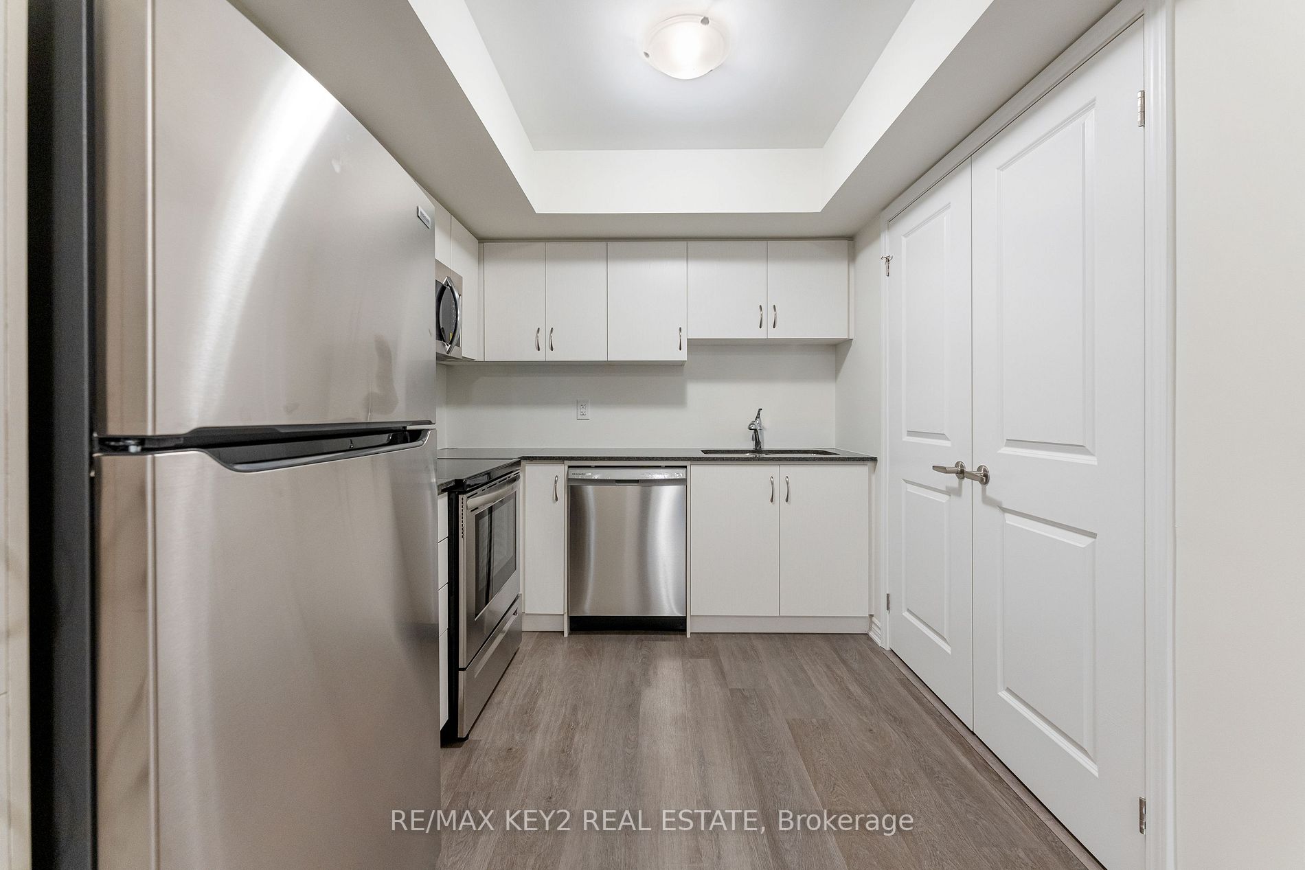 2789 Eglinton Ave E, #407