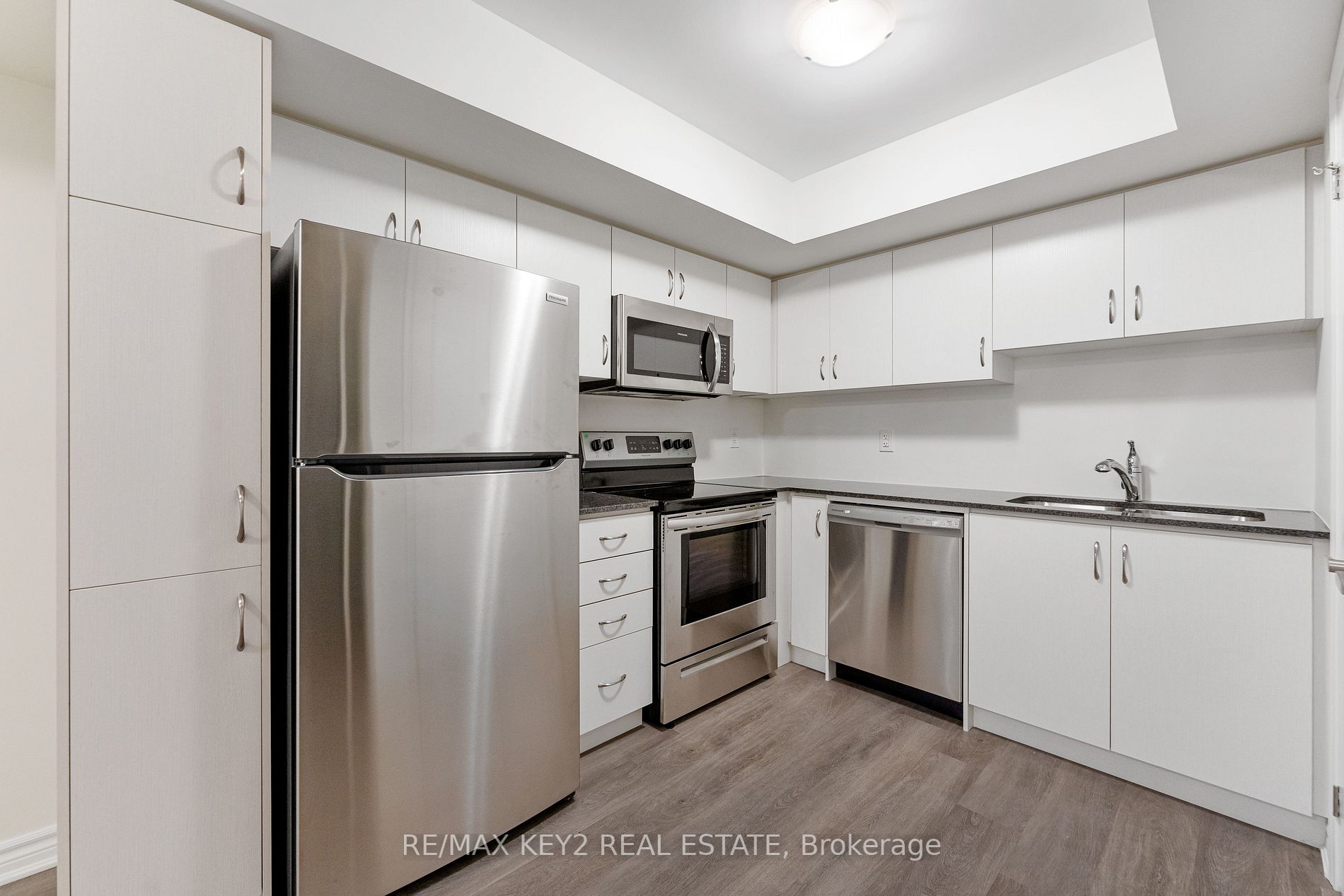 2789 Eglinton Avenue E, #407