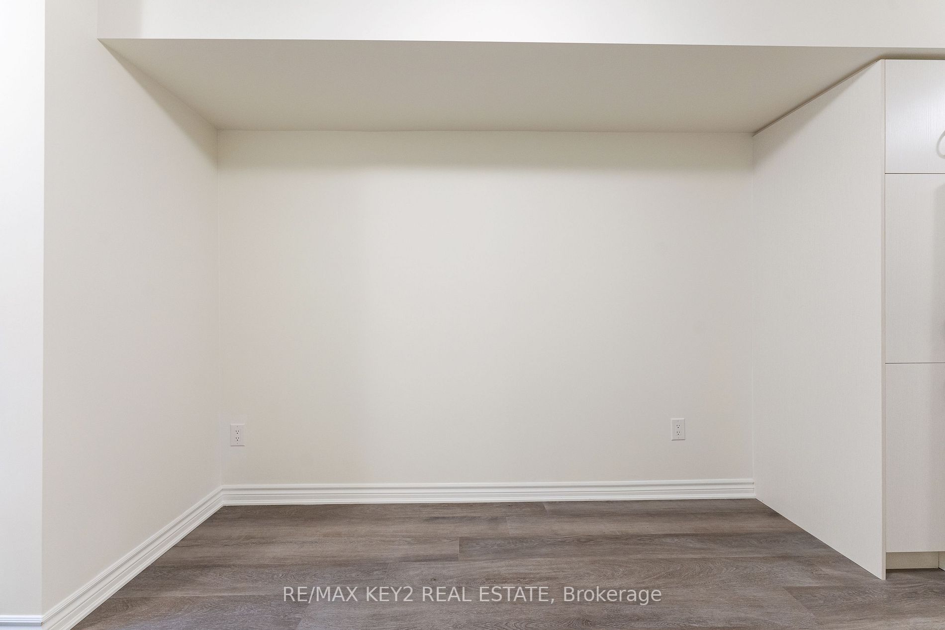 2789 Eglinton Avenue E, #407