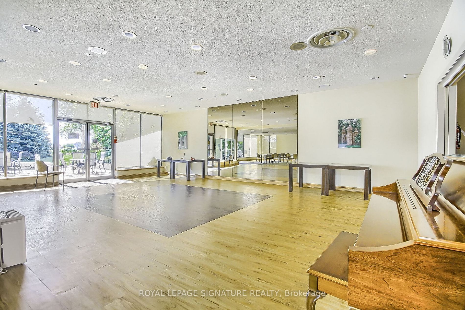 20 Guildwood Pkwy, #1402