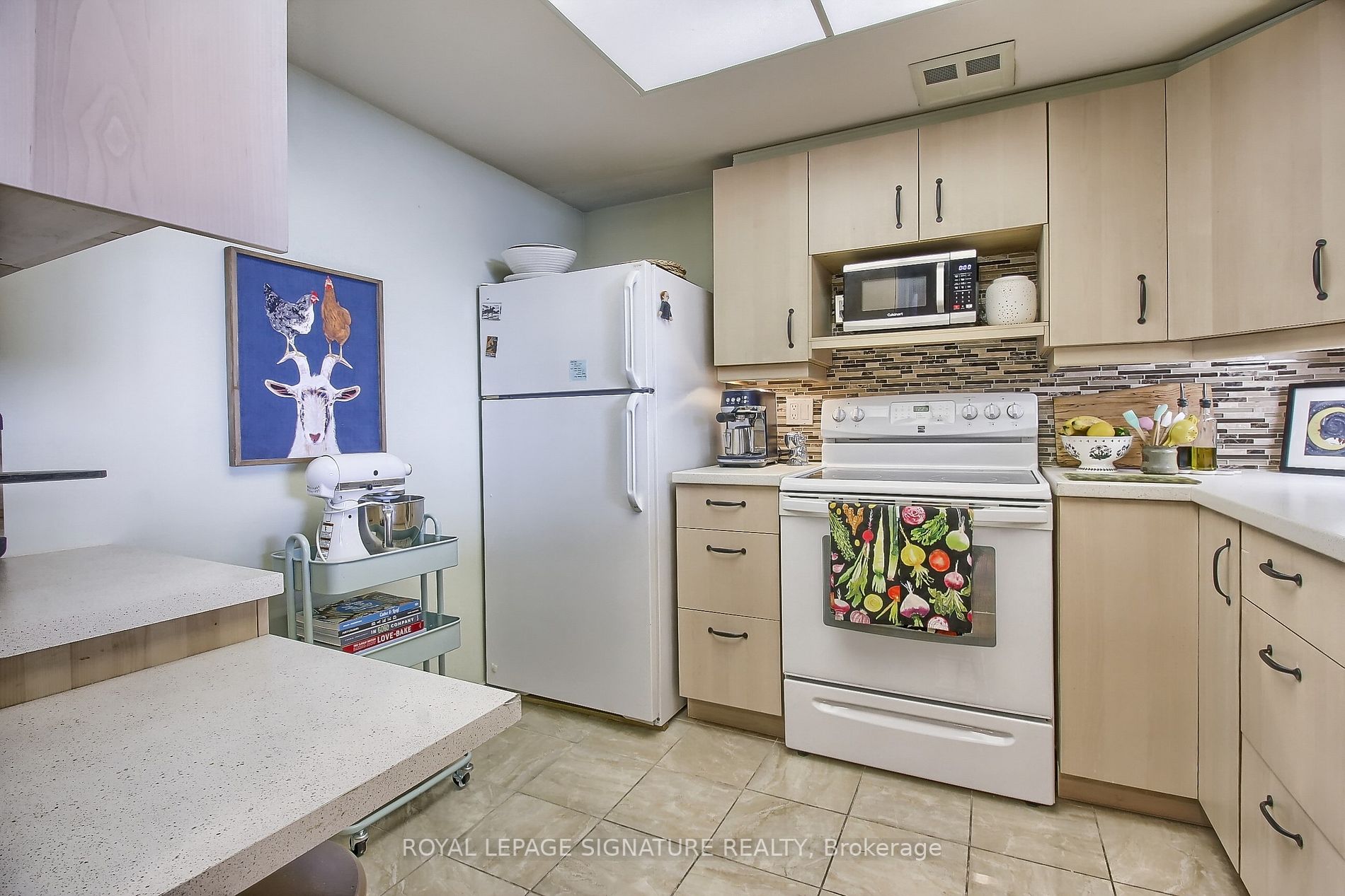 20 Guildwood Pkwy, #1402