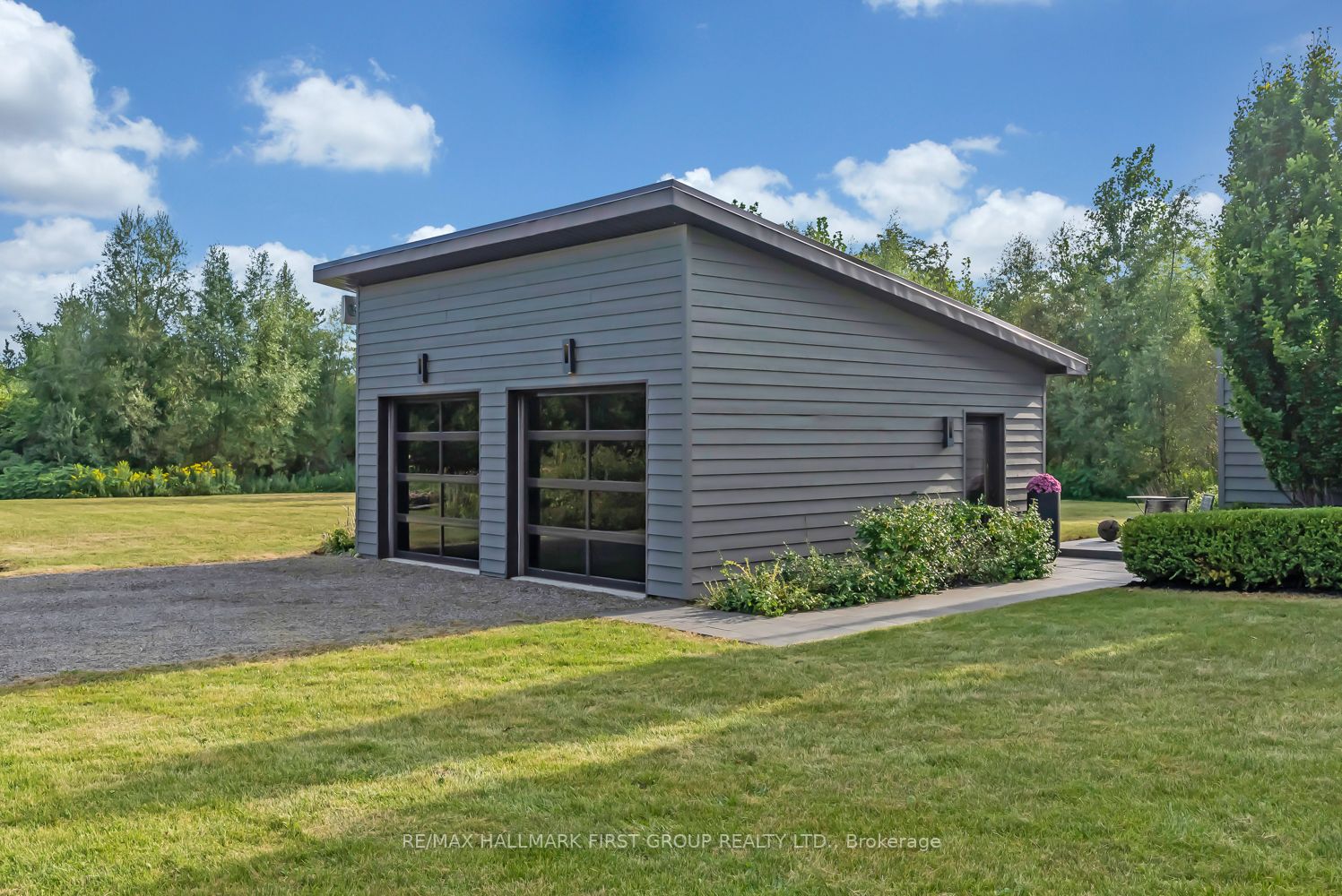 2955 Concession 7 Rd