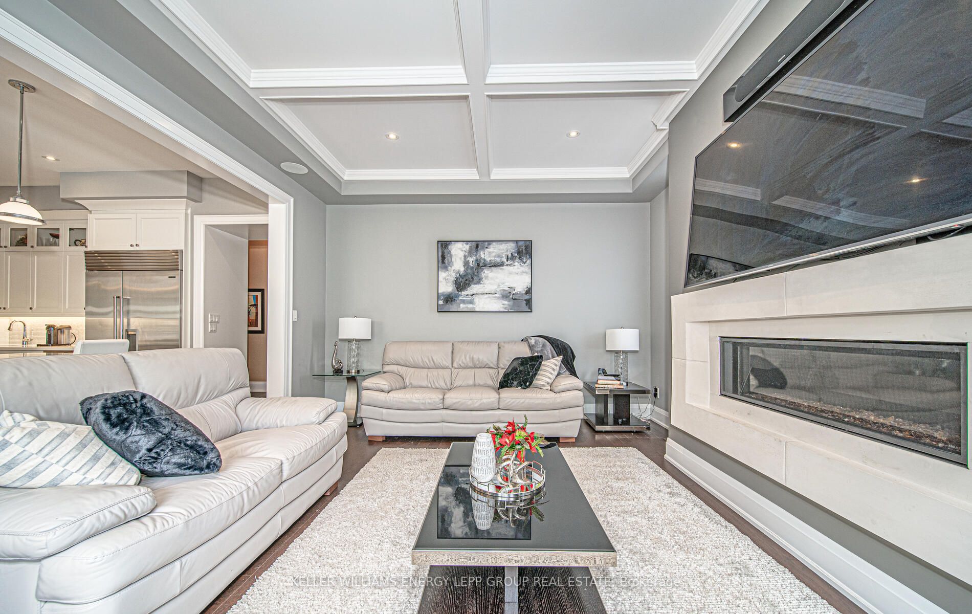 10 Donwoods Cres