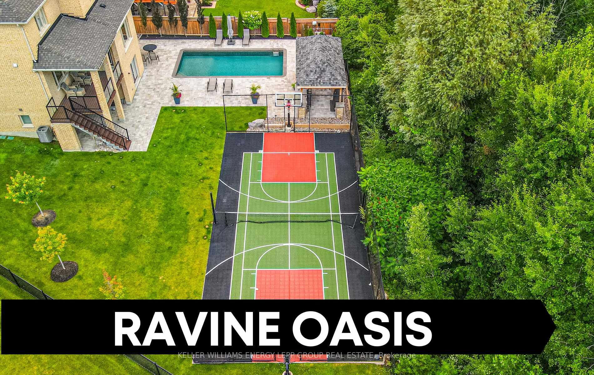 10 Donwoods Cres